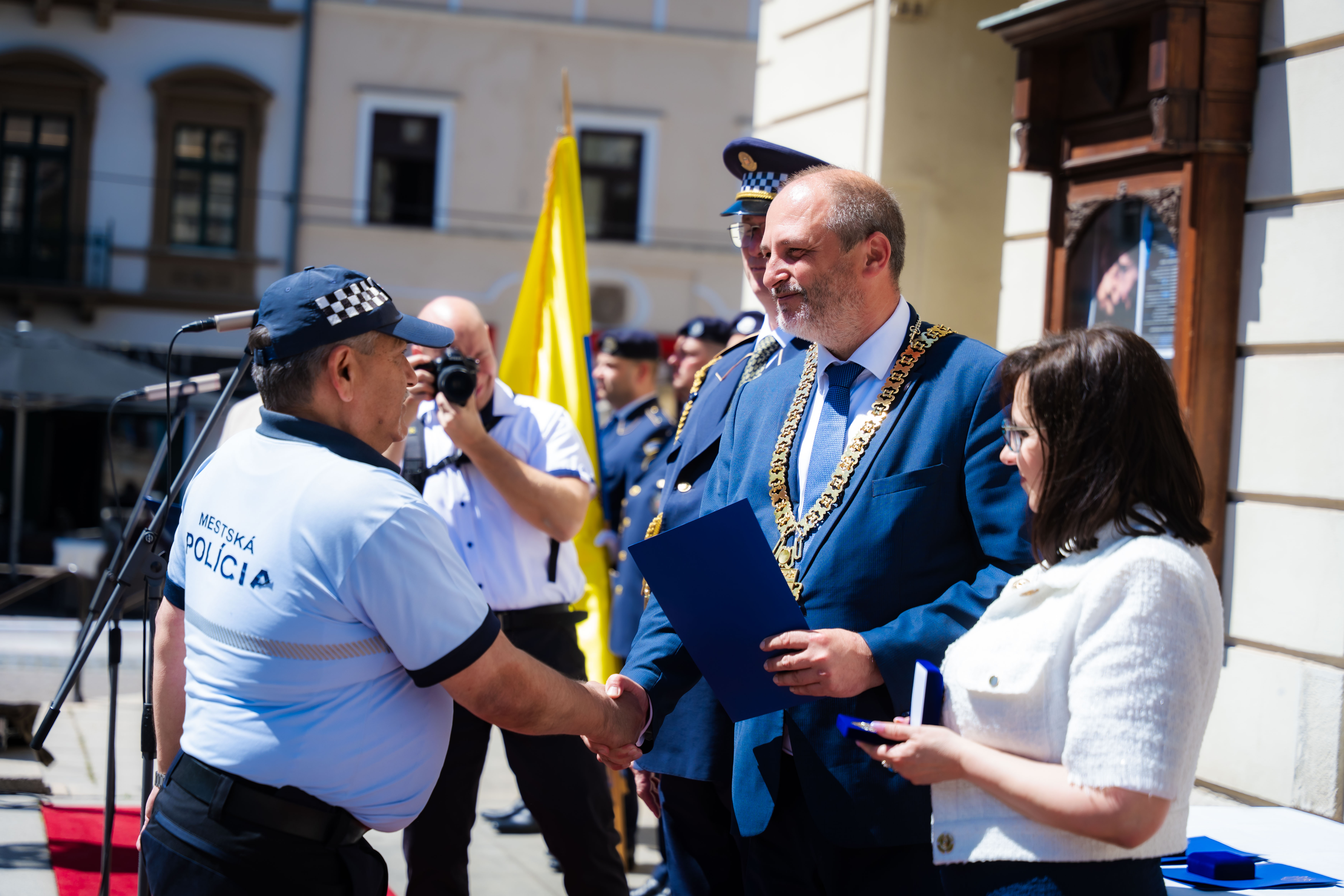 Slavnostne ocenovanie prislusnikov Mestskej policie mesta Kosice -1-131